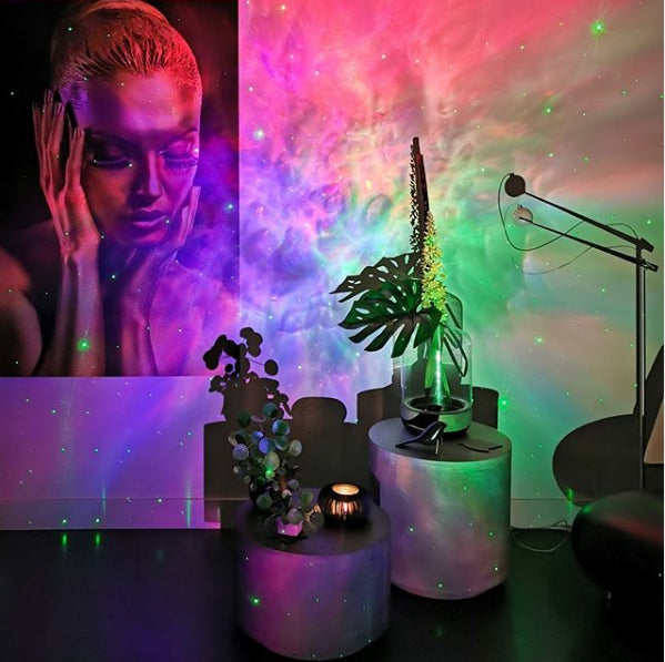 Tähtitaivas-projektori Bluetooth-kaiuttimella