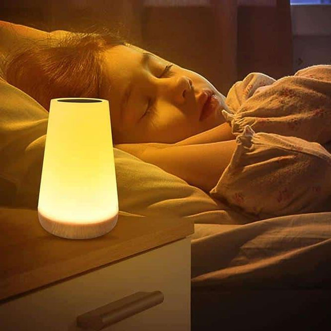 RGB-yövalo kaukosäätimellä ja kosketuksella