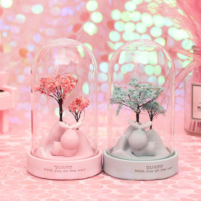 Puuaiheinen LED-yövalo sininen tai vaaleanpunainen