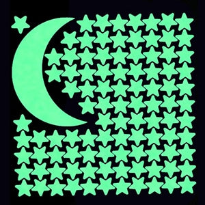 Pimeässä hohtavat seinätarrat tähdet kuu