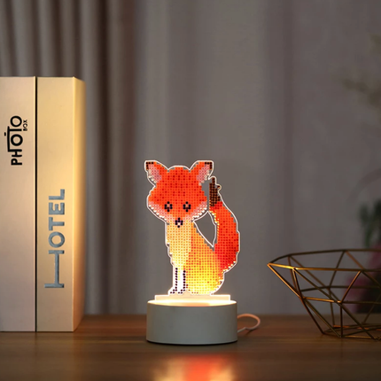 Tee-se-itse kettu timanttimaalaus LED-valo