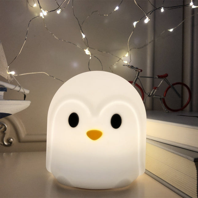 Pingviini LED-yövalo silikonia kosketusanturilla