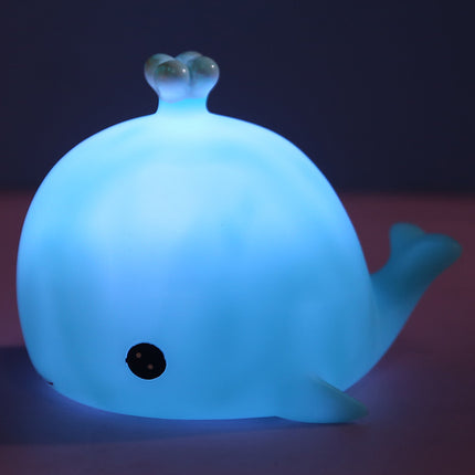 Pieni paristokäyttöinen valas-yövalo