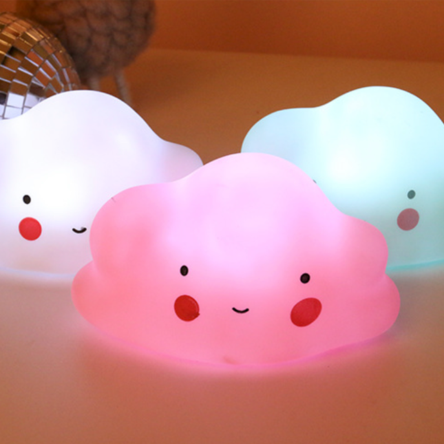 Pilven muotoinen LED-yövalo vauvalle