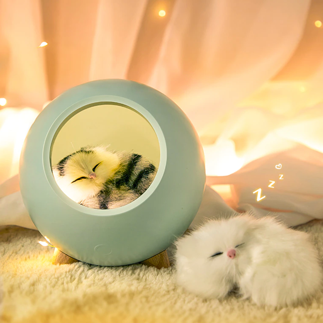 Ladattava yövalo nukkuvalla kissalla