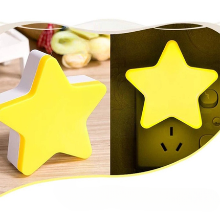 Tähdenmuotoinen LED-yövalo pistorasiaan