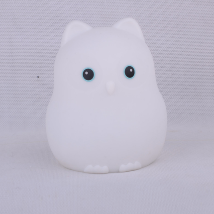 Pehmeä silikoninen pöllö-yövalo kaukosäätimellä