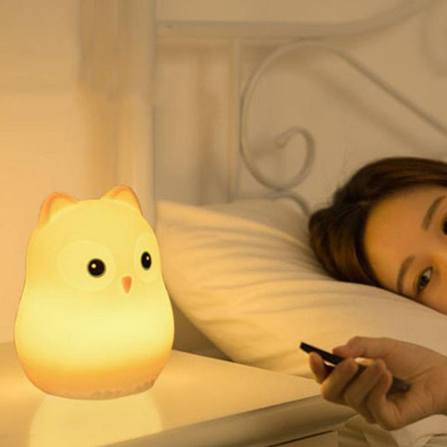 Pehmeä silikoninen pöllö-yövalo kaukosäätimellä