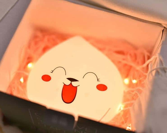 Iloinen pisara silikoninen yövalo kosketuksella