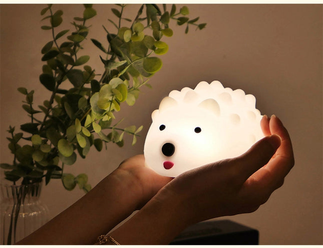 Ladattava silikoninen siili-yövalo vauvan huoneeseen