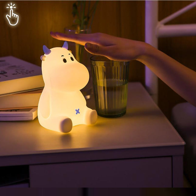 Himmennettävä silikoninen lehmä-yövalo